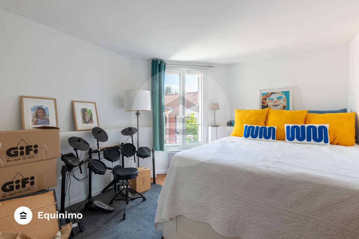 Appartement à RUEIL-MALMAISON