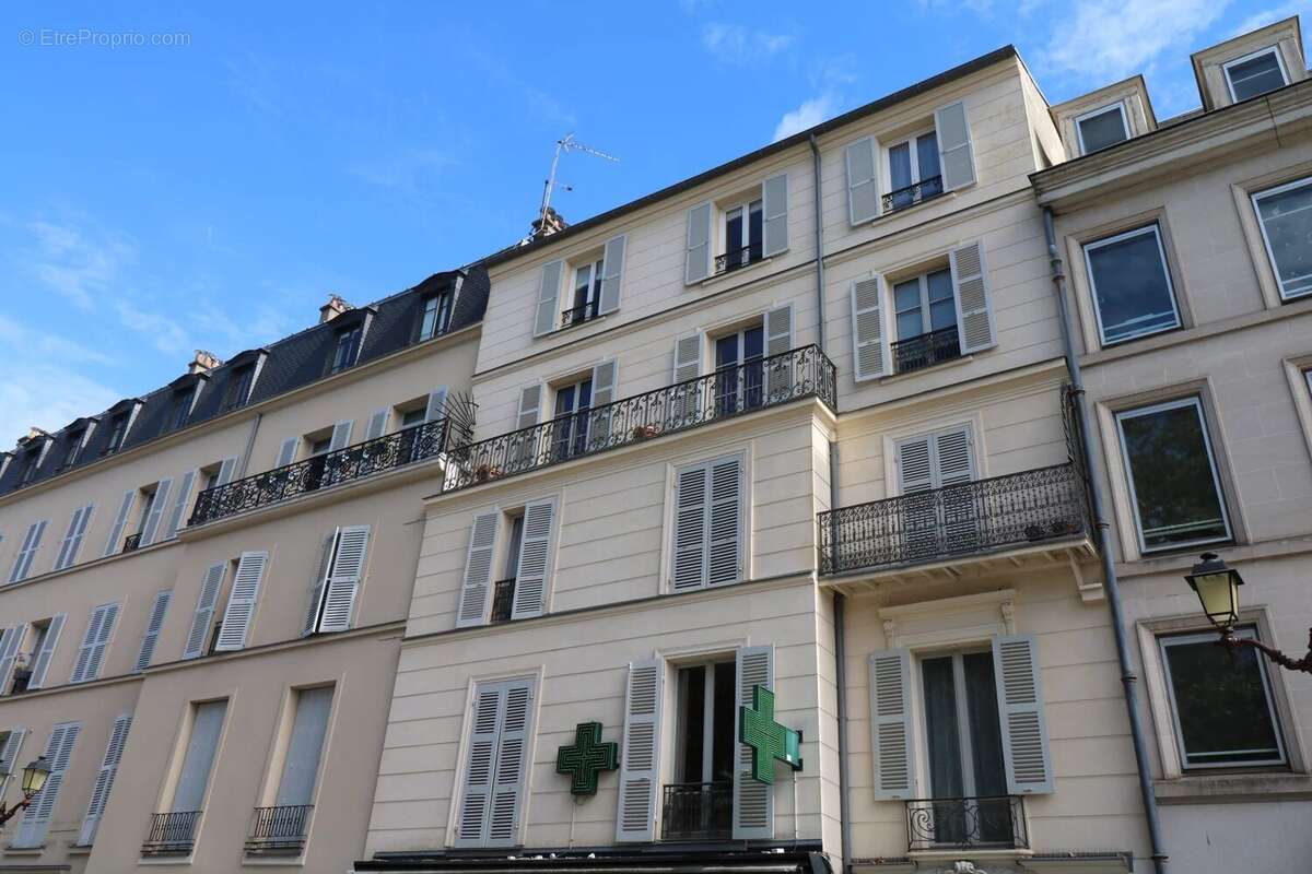 Appartement à VERSAILLES