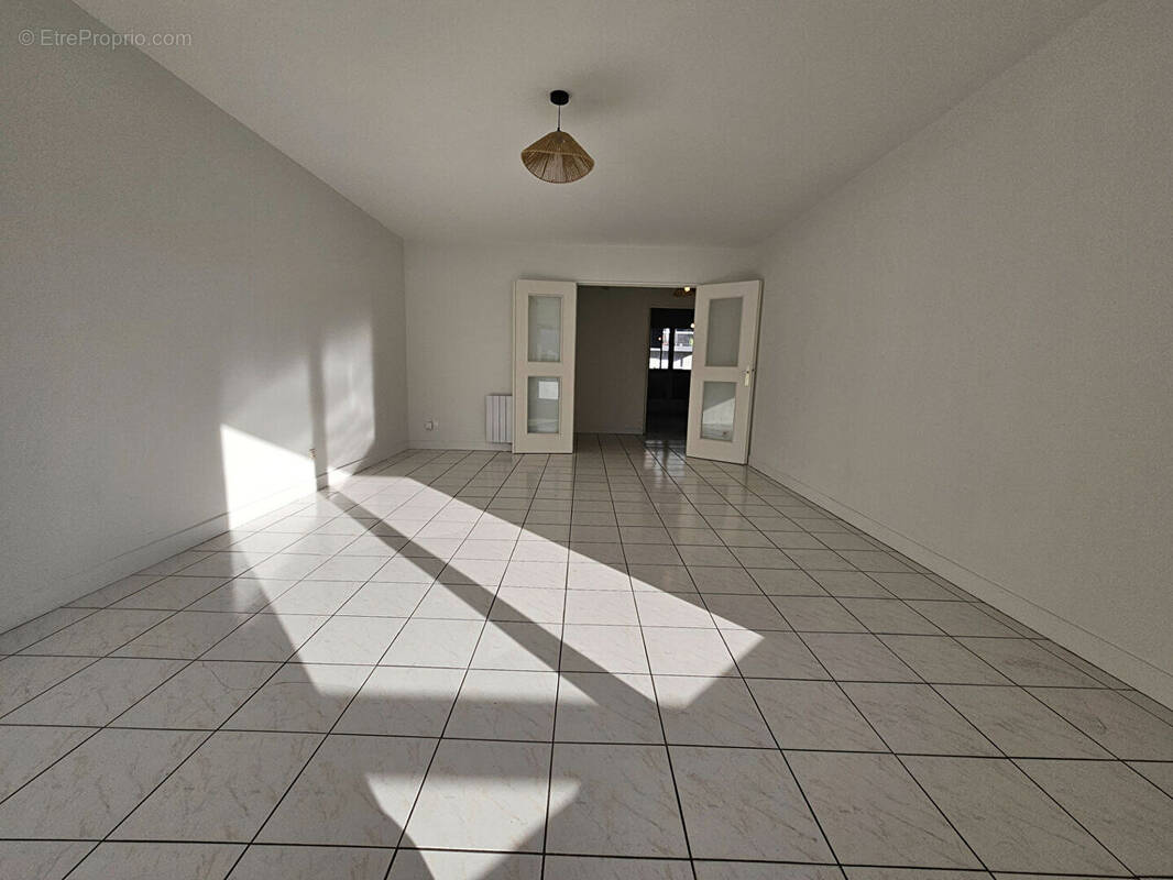 Appartement à LYON-7E