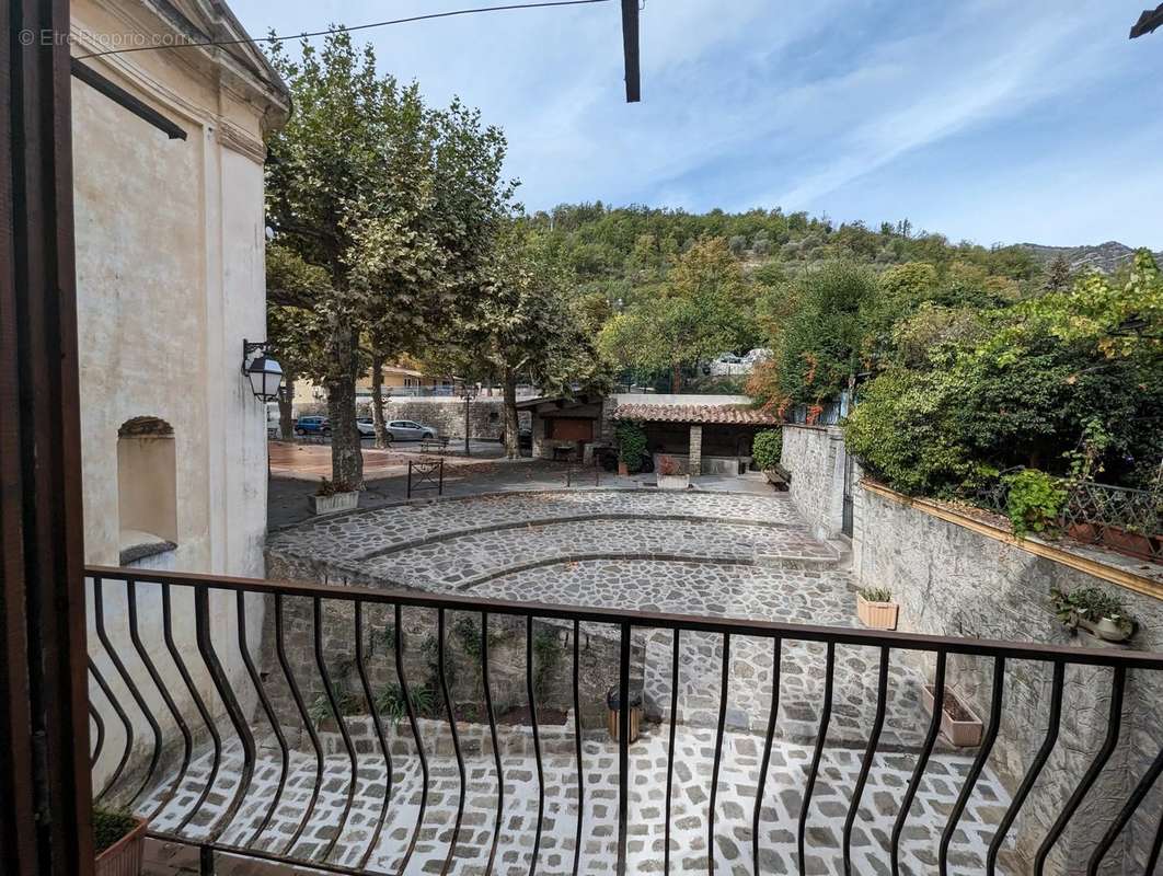 Appartement à LUCERAM