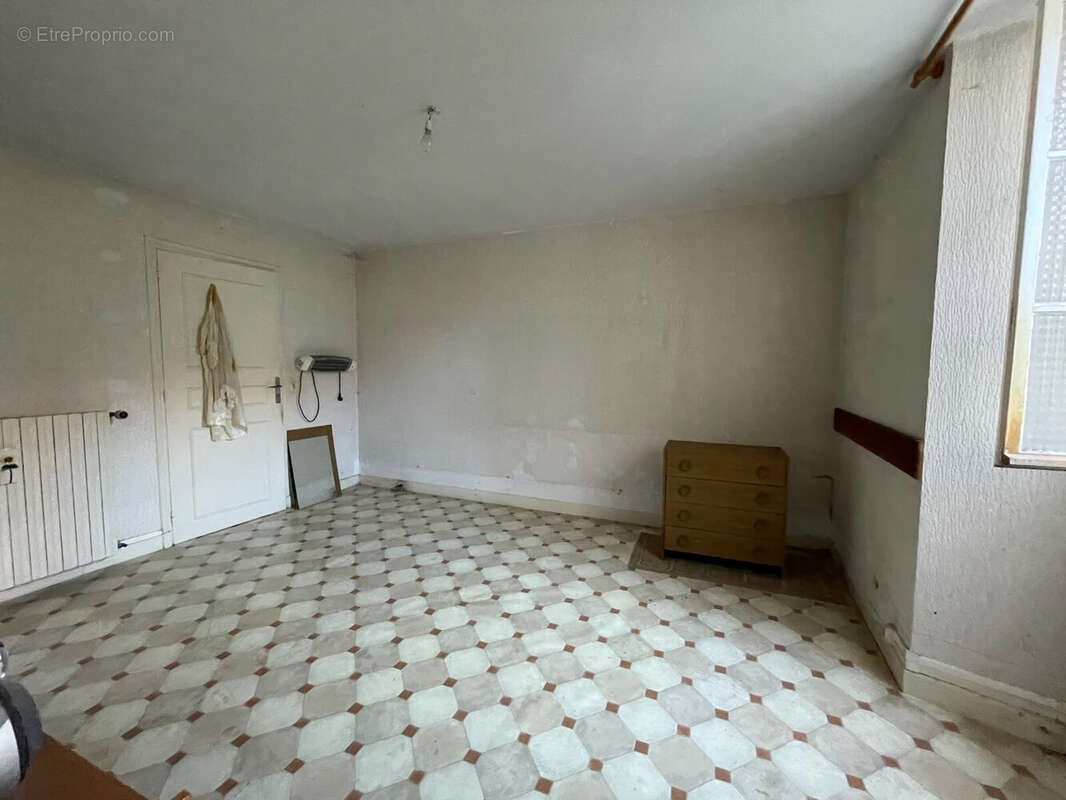 Maison 115 m² à Giat  - photo 2