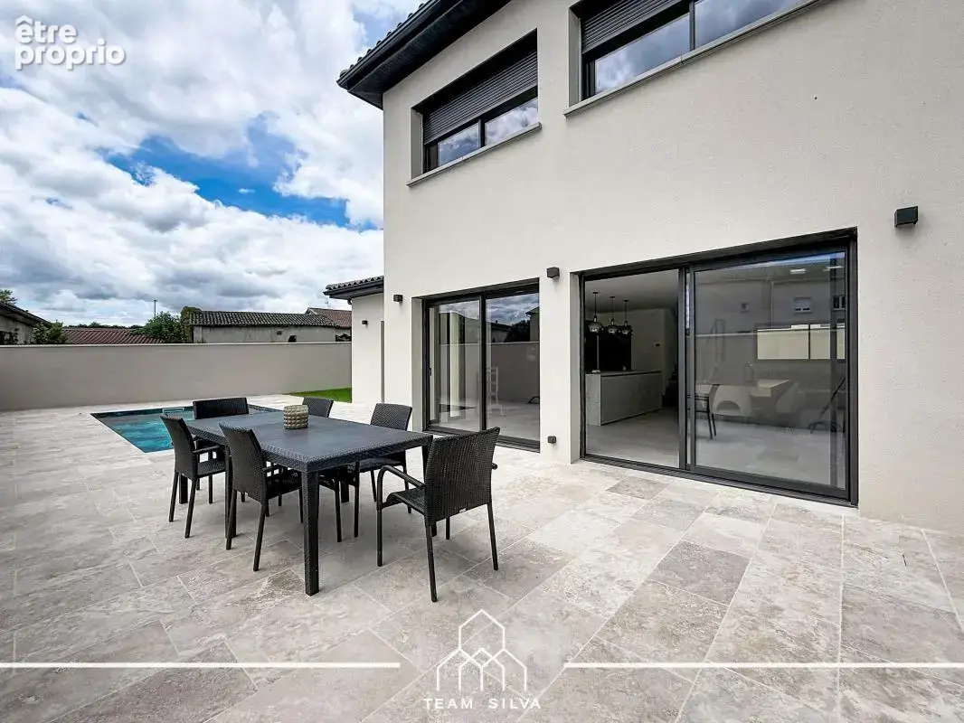 Maison 140 m² à Simandres  - photo 36