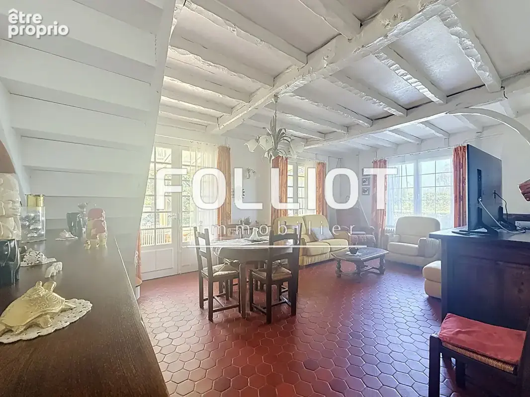 Maison familiale 5 pièces à vendre à Saint-Pair-sur-Mer - Confort et tranquillité - photo 4