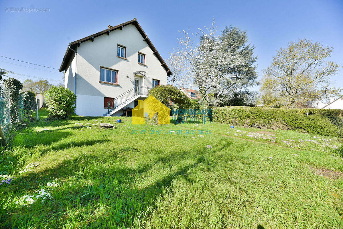 Maison à EPINAY-SUR-ORGE