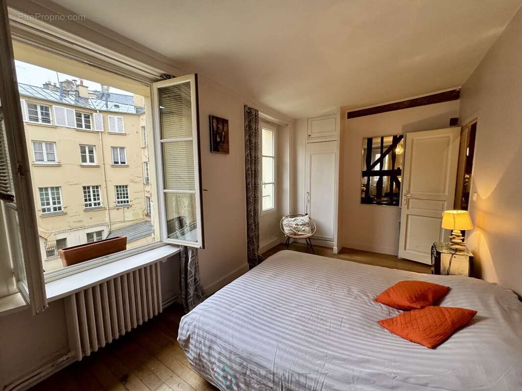 Appartement à VERSAILLES