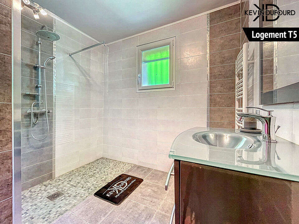 Maison à VALS-LES-BAINS