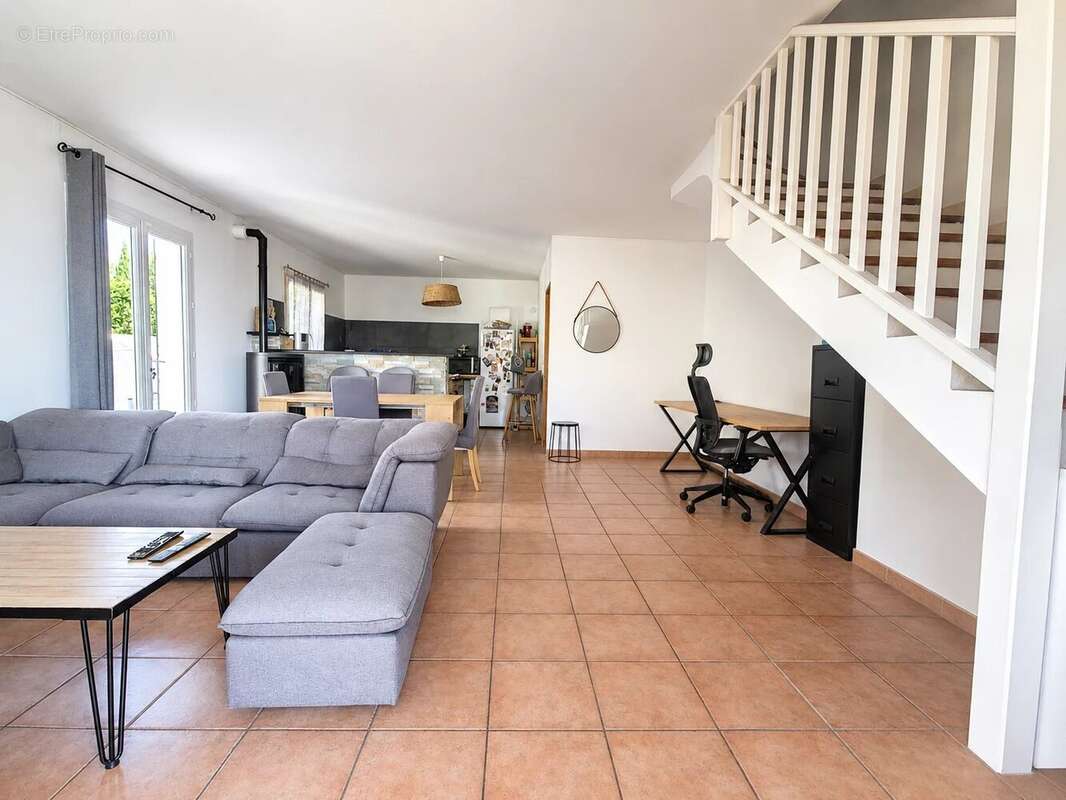 Appartement à COUDOUX