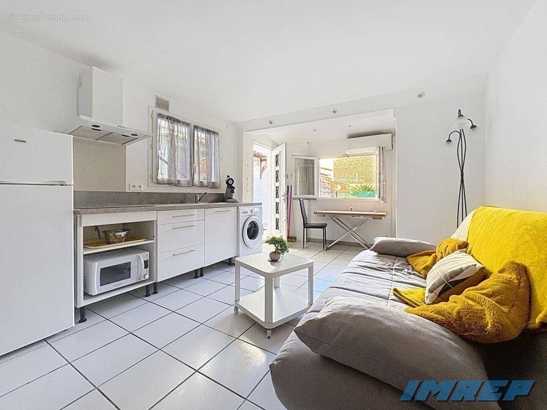 Appartement à MARSEILLE-9E