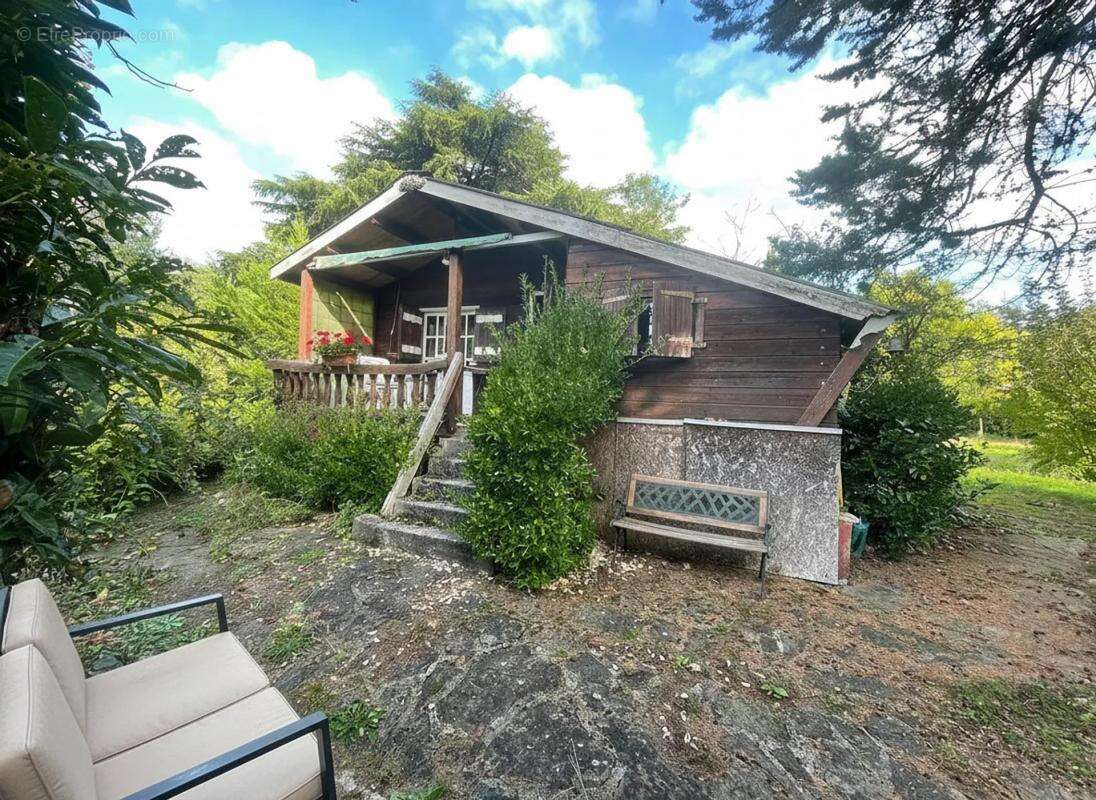 Maison à VAUX-SUR-SEINE