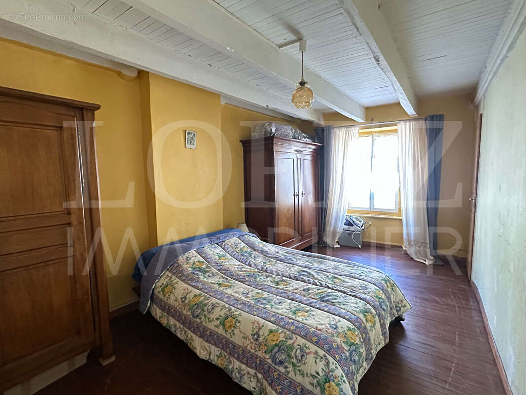 Maison à LABASTIDE-ROUAIROUX