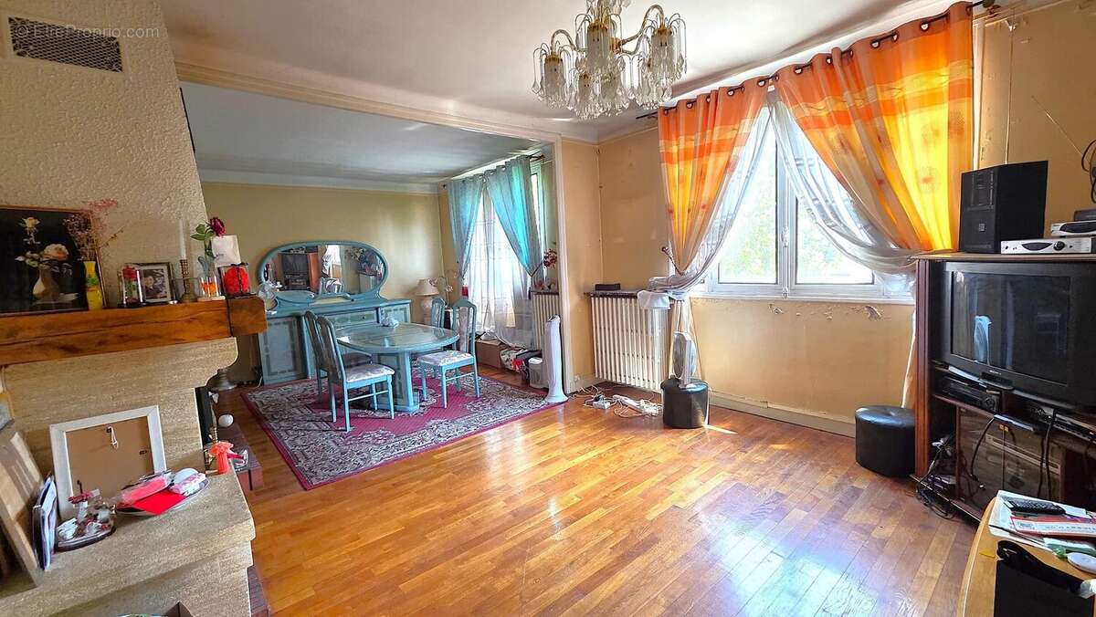 Montfermeil - photo 7