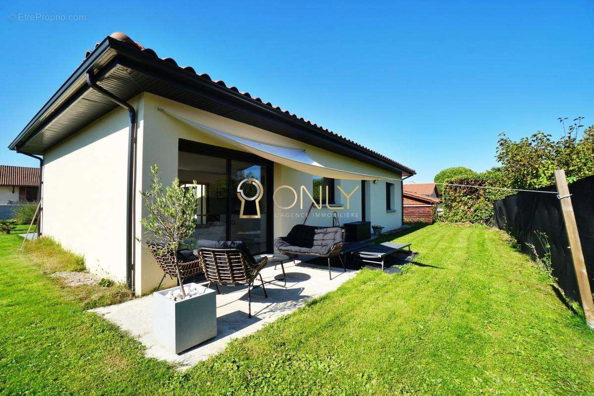 Maison à VILLARS-LES-DOMBES