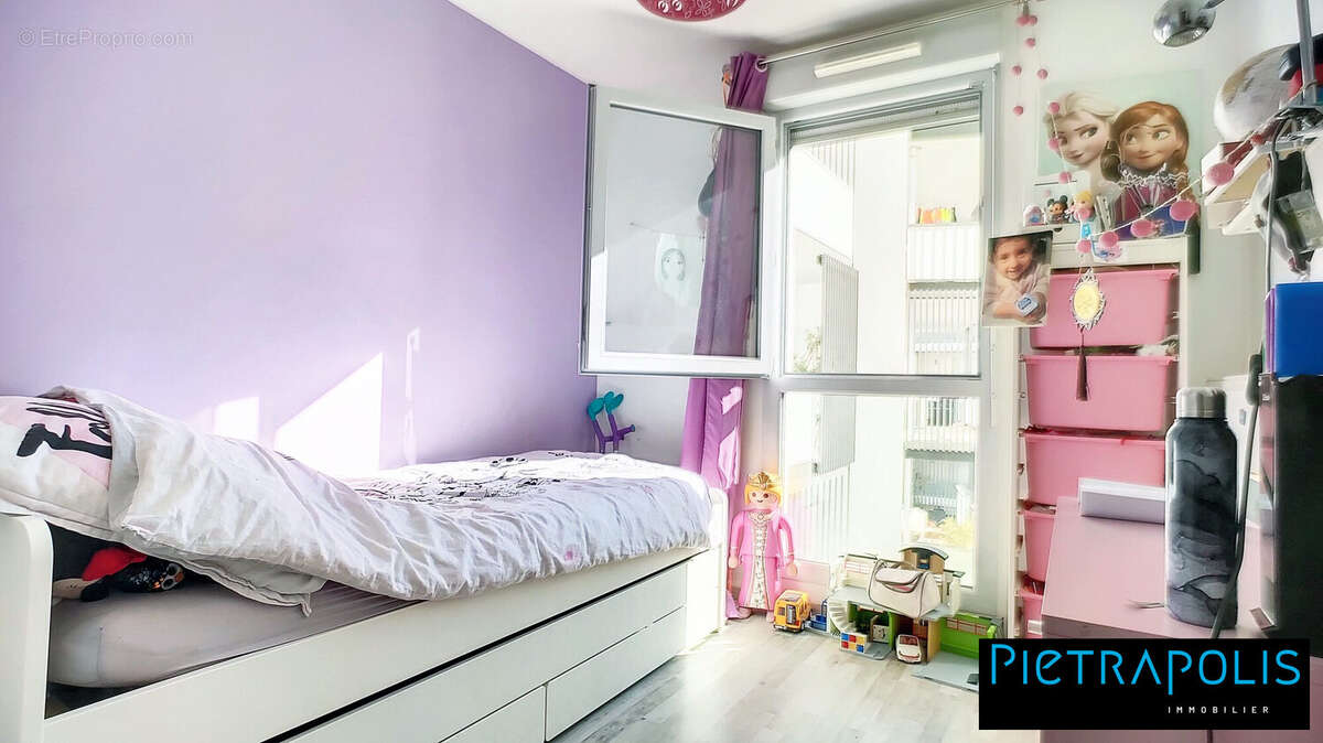 Appartement à VAULX-EN-VELIN