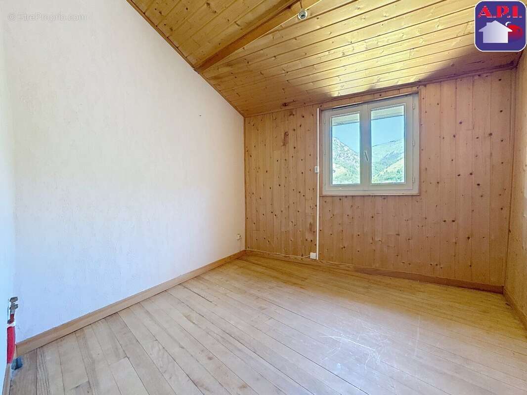 Maison à LES CABANNES