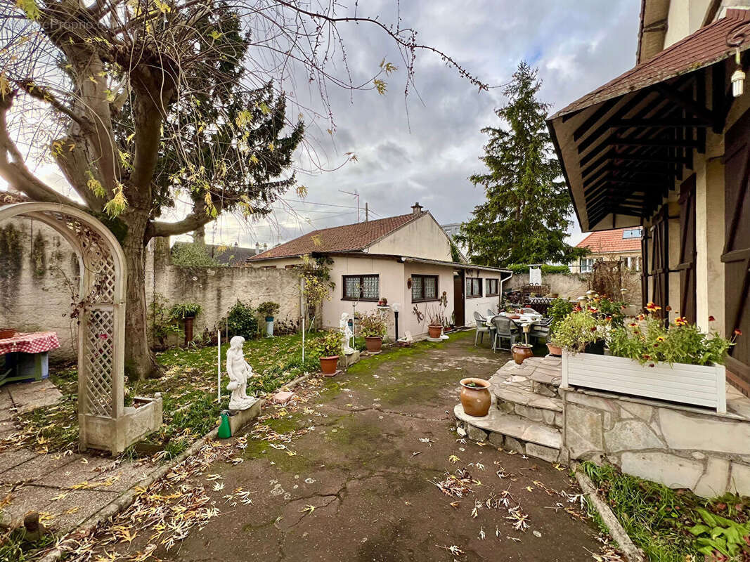 Maison à CONFLANS-SAINTE-HONORINE