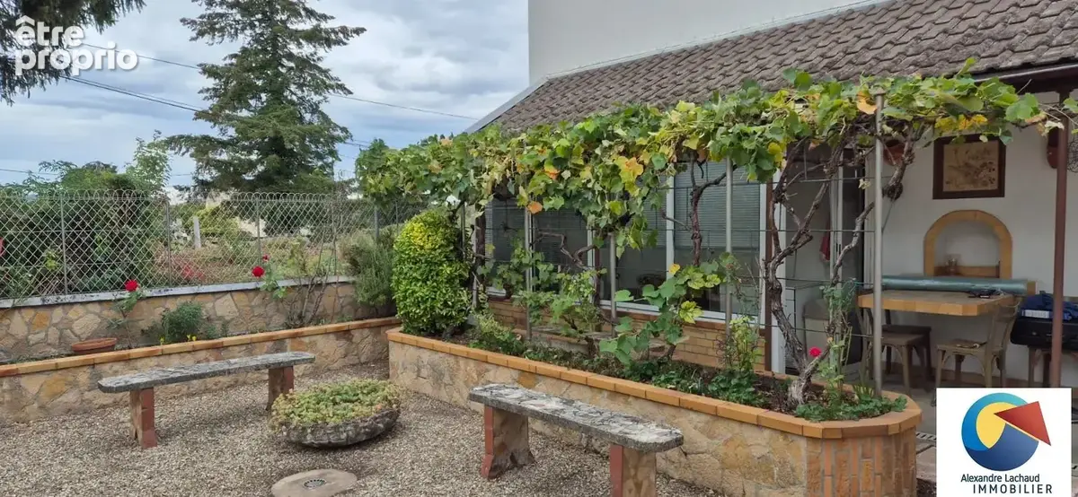 Maison 3 pièces 70 m² à vendre à Bourgoin-Jallieu (38300) - photo 3