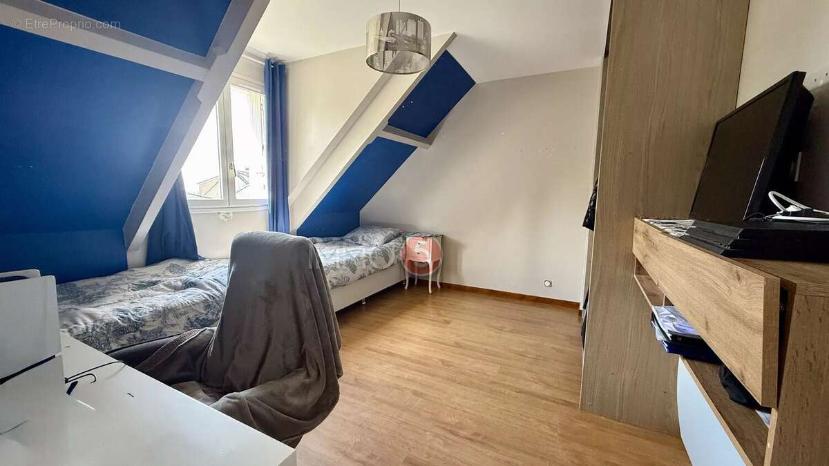 Maison à CLICHY-SOUS-BOIS