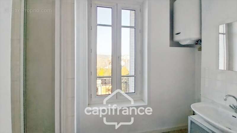 Appartement à MAISONS-ALFORT