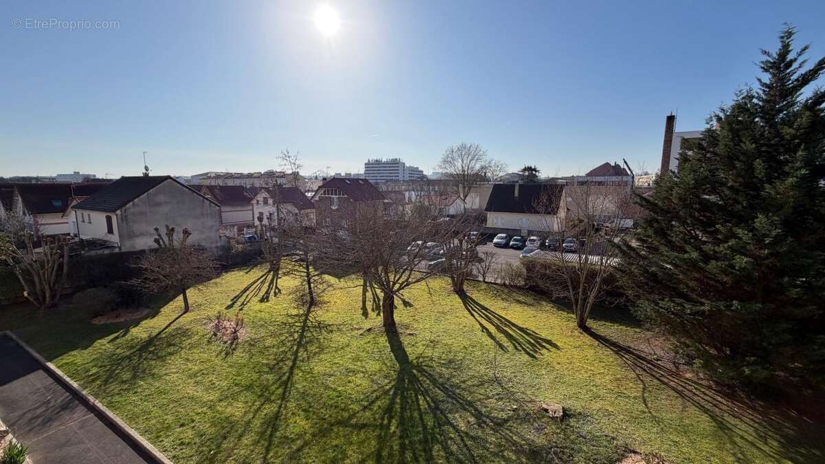Appartement à NEUILLY-SUR-MARNE