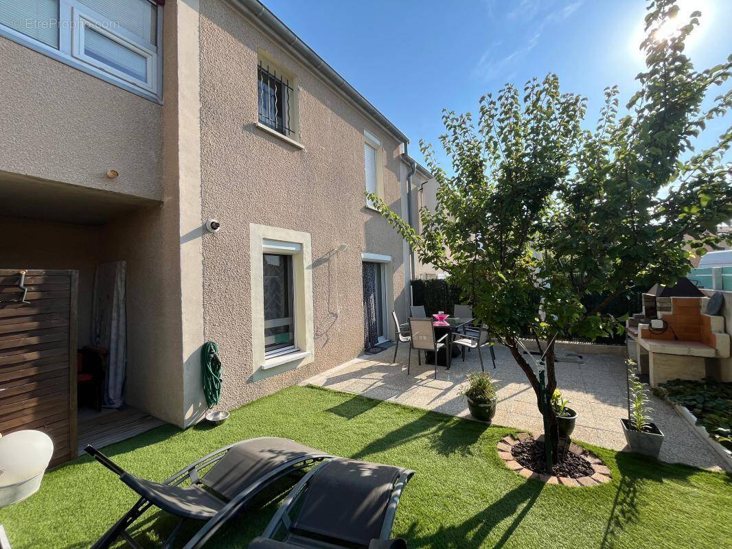 Maison à MEZE