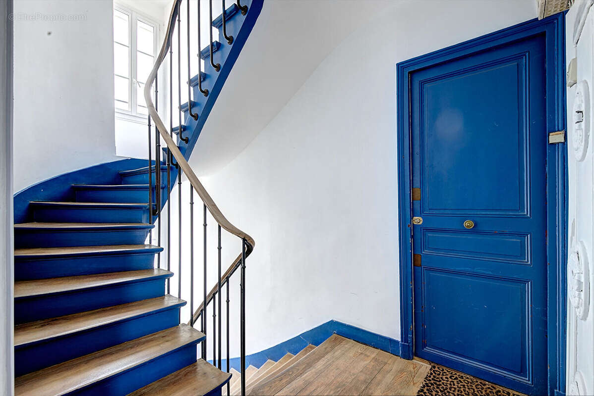 Appartement à PARIS-18E