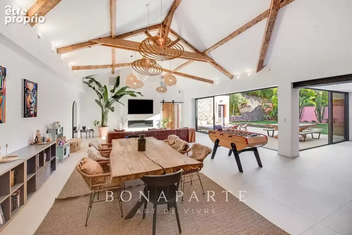 Exclusif  saint raphael / plateau notre dame - villa renovee - photo 11