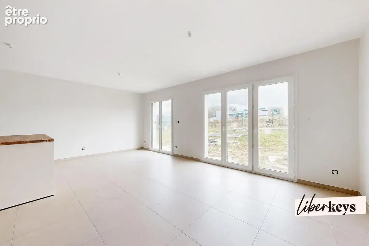 Maison récente 2025 – 100 m² – 3 chambres – Jardin – Garage – Tréon– 10 min de Dreux – 20 min de Houdan - photo 3