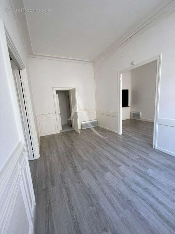 Commerce à LA ROCHELLE