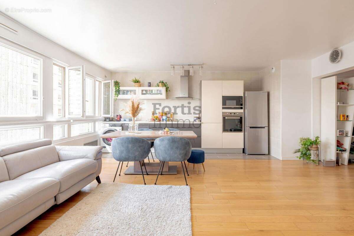 Appartement à PARIS-13E