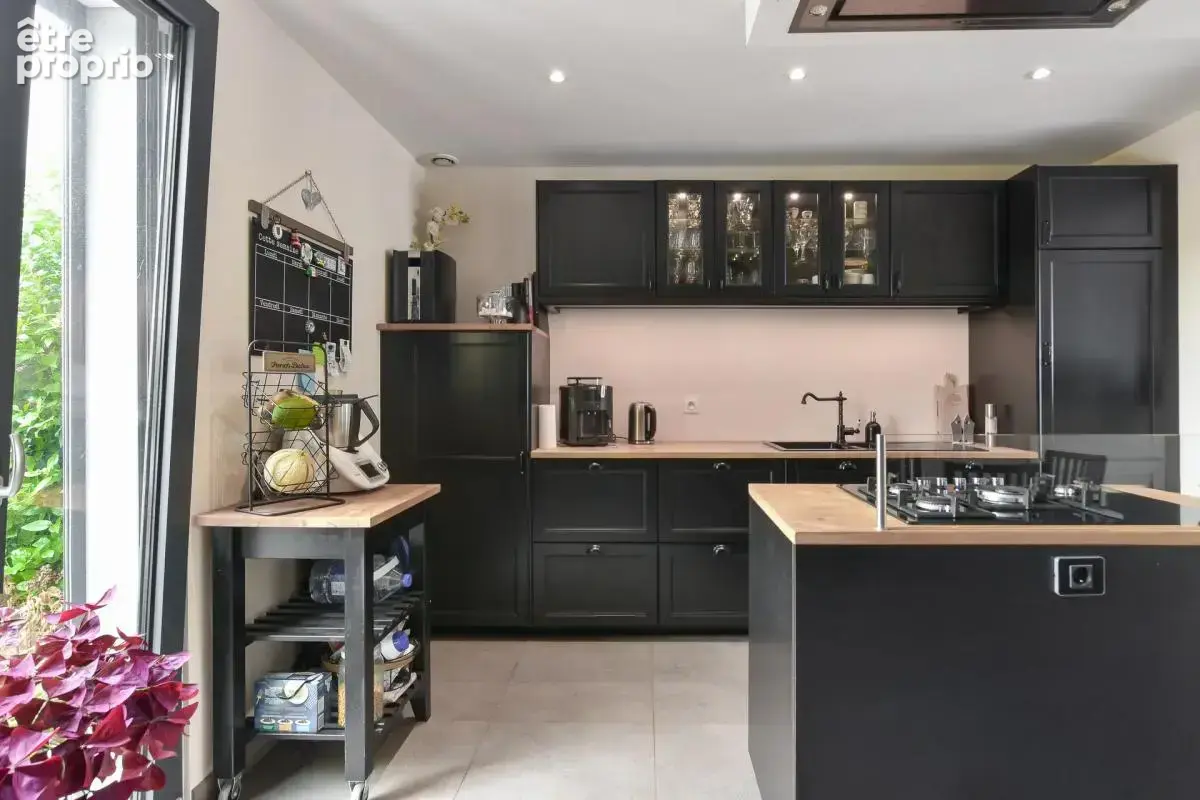 Maison de 6 pièces de 140 m² à Ville-en-Tardenois - photo 6