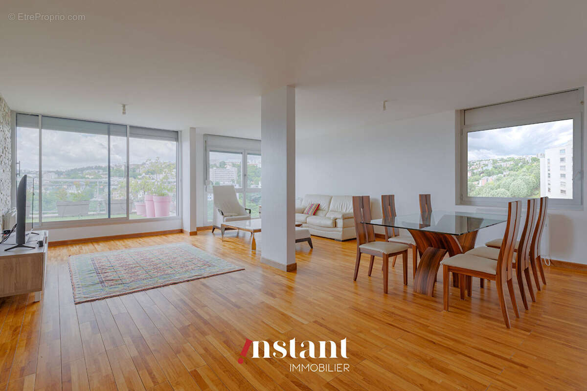 Appartement à LYON-5E