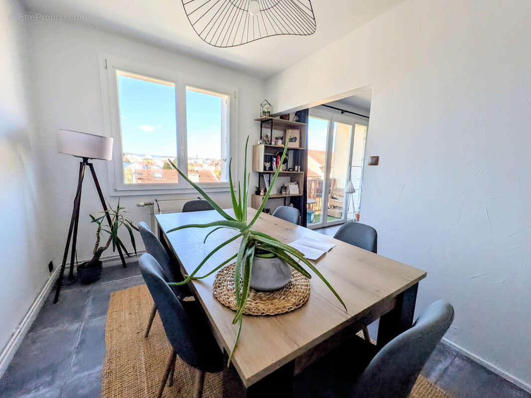 Appartement à VANDOEUVRE-LES-NANCY