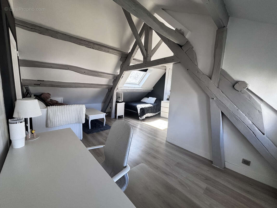 Maison à QUINCY-VOISINS