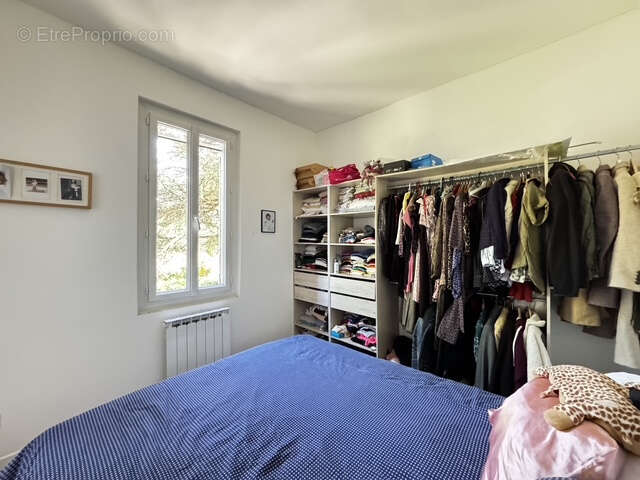 Maison à MIRABEAU