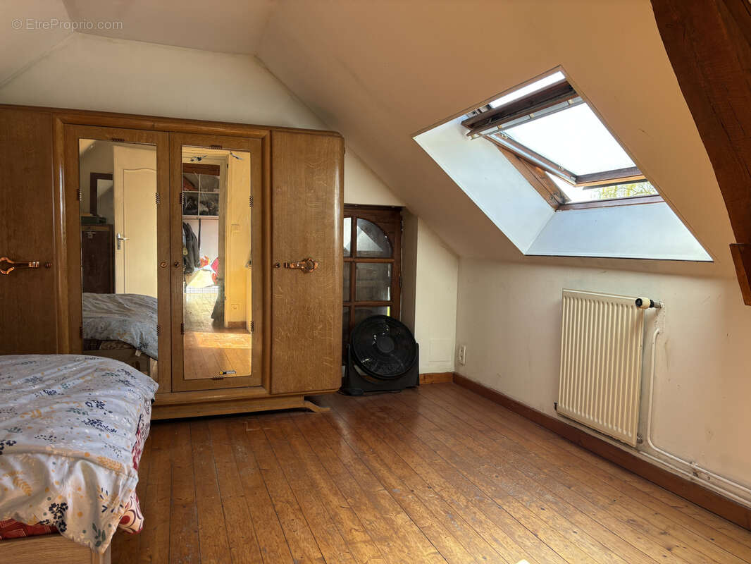 Maison à LE MELE-SUR-SARTHE