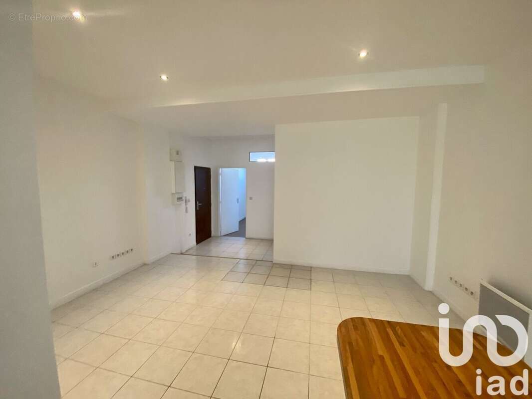 Photo 9 - Appartement à VARENNES-SUR-SEINE