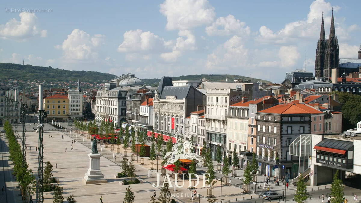 Commerce à CLERMONT-FERRAND