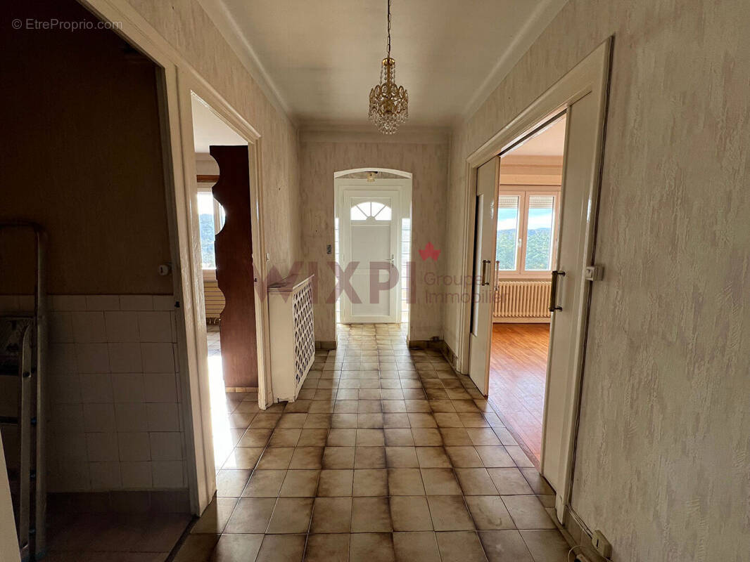 Maison à CHASSE-SUR-RHONE