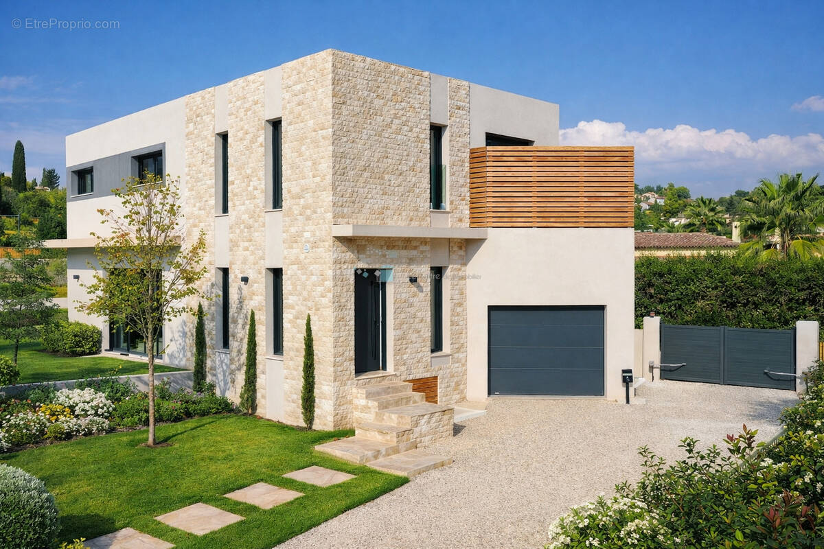 Maison à MOUGINS