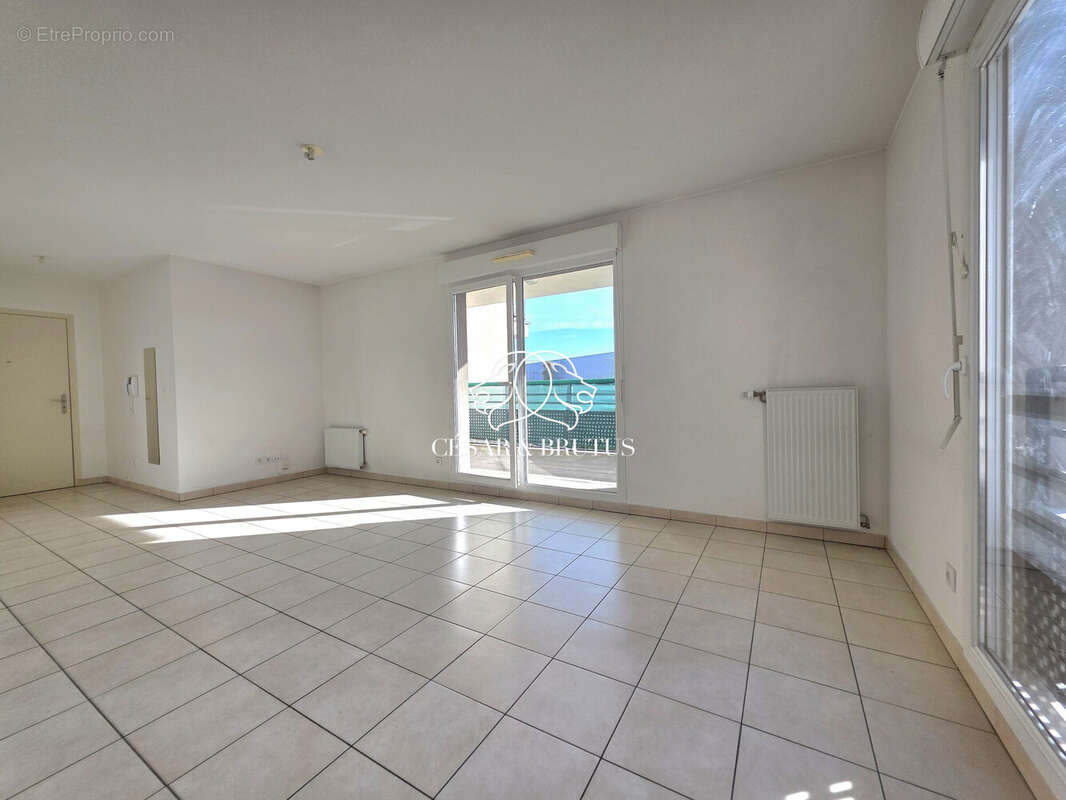 Appartement à VENISSIEUX