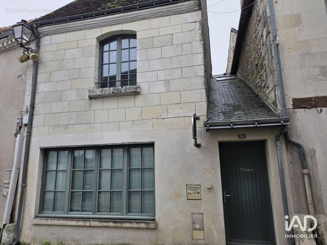 Photo 1 - Commerce à SAINTE-MAURE-DE-TOURAINE