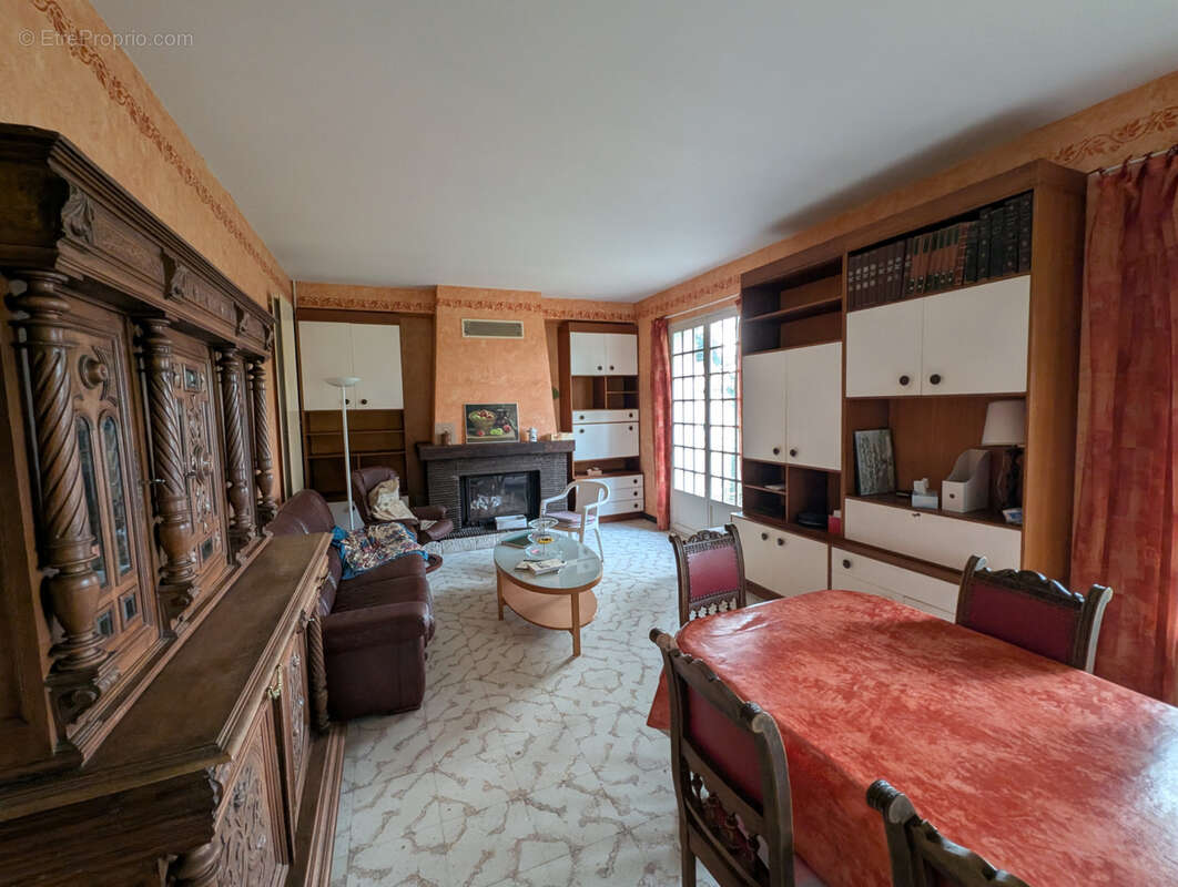 Maison à CLOYES-SUR-LE-LOIR