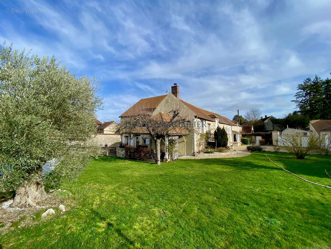 Maison à ORGERUS