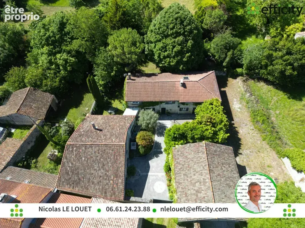 Maison 252 m² à Moulidars  - photo 4
