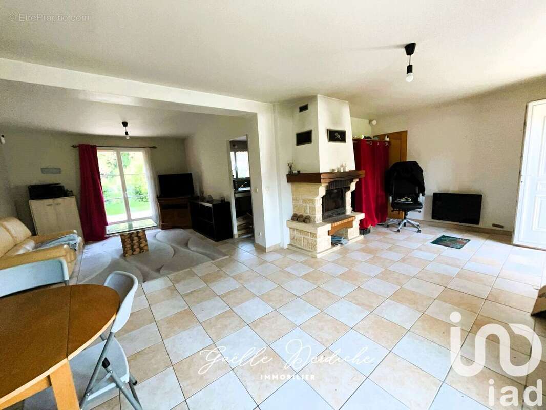 Maison 168 m² à Chevannes  - photo 3