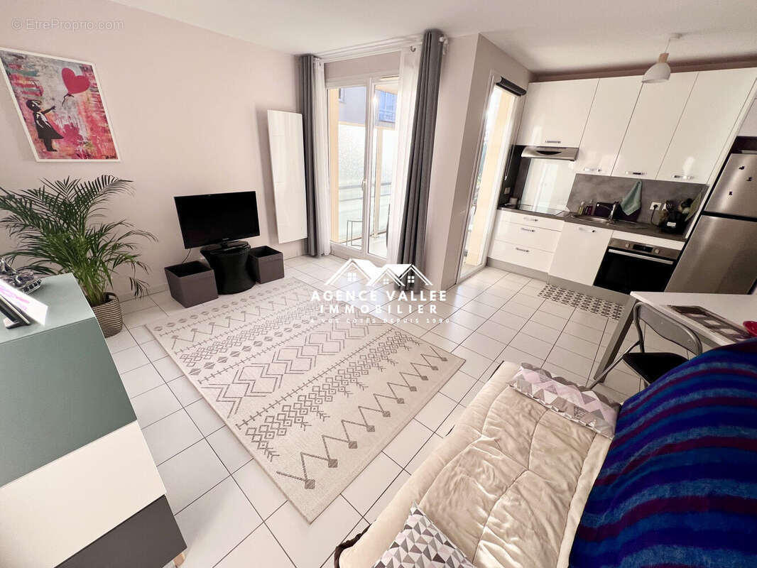 Appartement à CORBEIL-ESSONNES