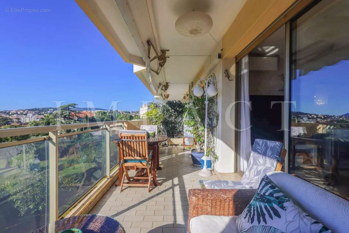 Appartement à CANNES