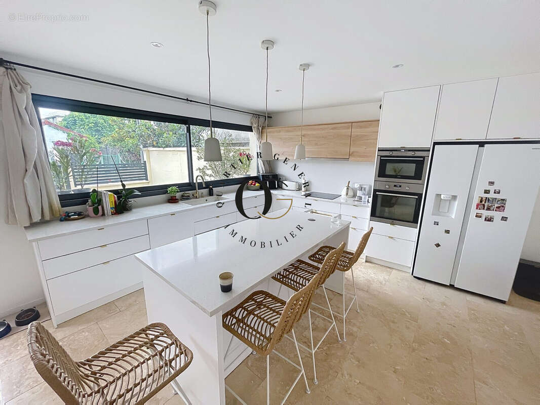 Maison à MONTREUIL