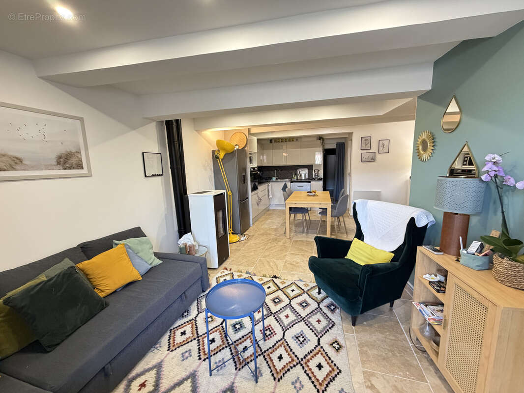 Maison à MEYRARGUES