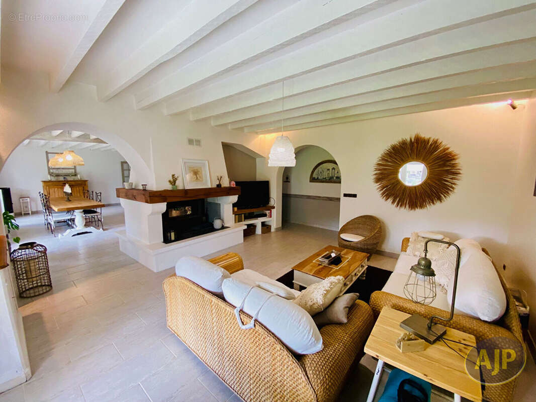 Maison à GAILLAN-EN-MEDOC